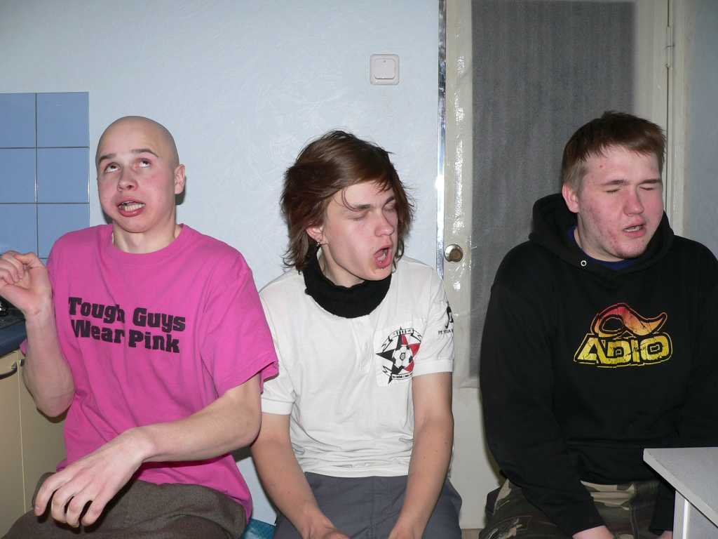 promoting the ugliness 4 ;).JPG
